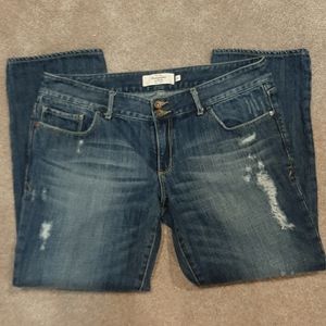 A&F Low rise capris, size 10